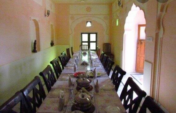 Tordi Garh Hotel Malpura  Esterno foto